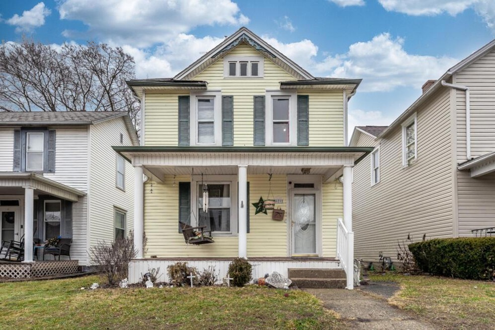 621 E Mulberry St, Lancaster, OH 43130 - photo 1