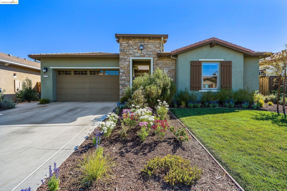 9121 Calypso Ct, Discovery Bay, CA 94505 - photo 1