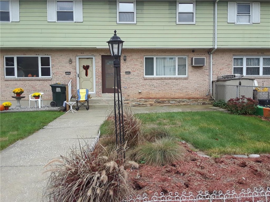 5264 Herman St, Germansville, PA 18053 - photo 1