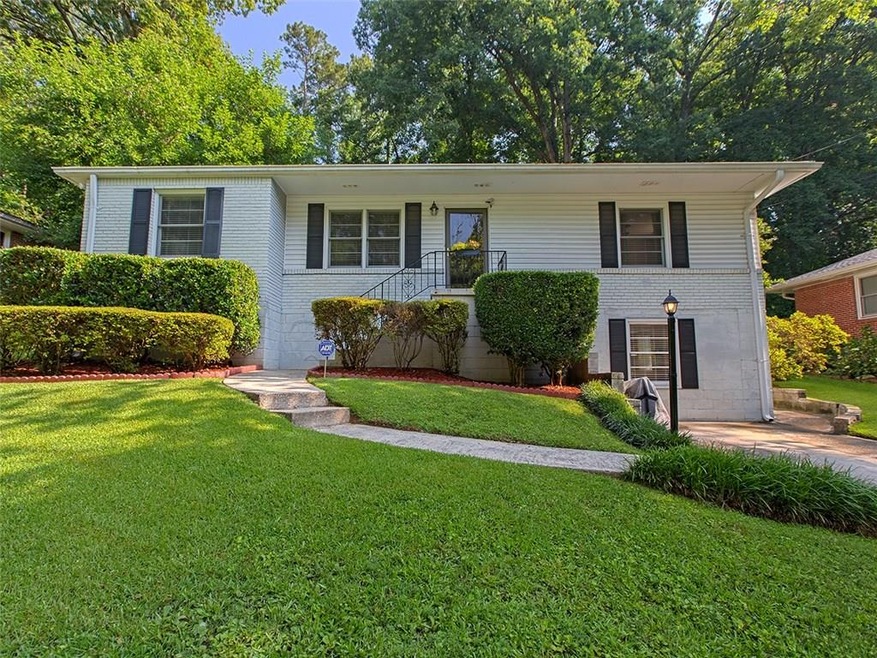 Adorable all brick ranch with finished basement