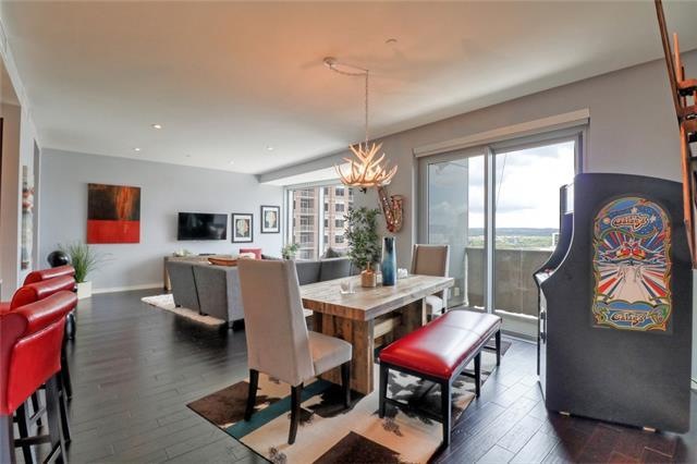 This luxury flat is in the heart of Austin, Texas