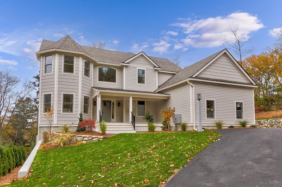 4 Adams St, Wakefield, MA 01880 - photo 1