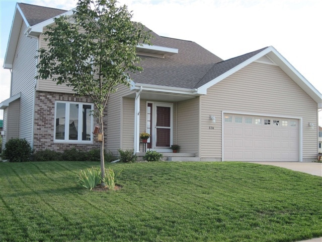 834 Ashworth Dr, Oregon, WI 53575 - photo 1