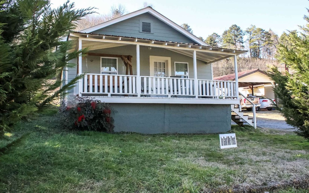 255 Kell St, Ellijay, GA 30540 - photo 1