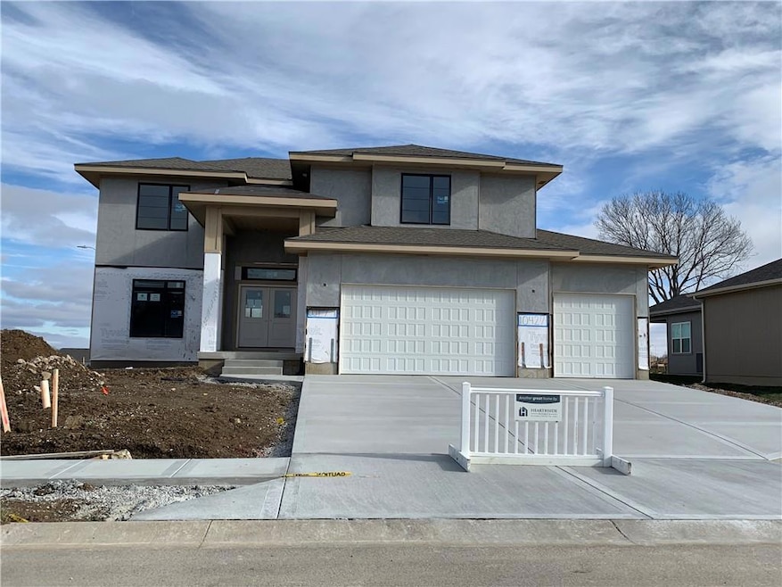 For Sale $674,999 • Co-Listing Agent