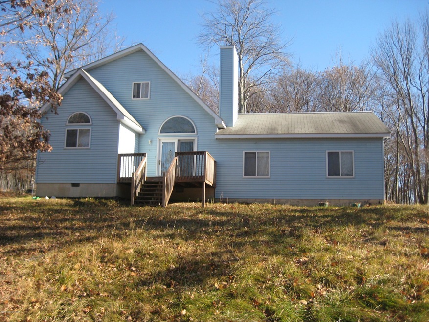 2103 Cramer Rd, Bushkill, PA 18324 - photo 1