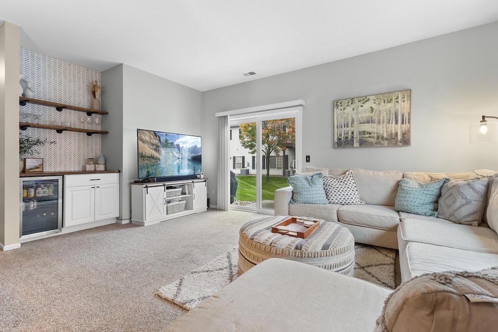 7499 Derby Ln, Shakopee, MN 55379 - photo 1