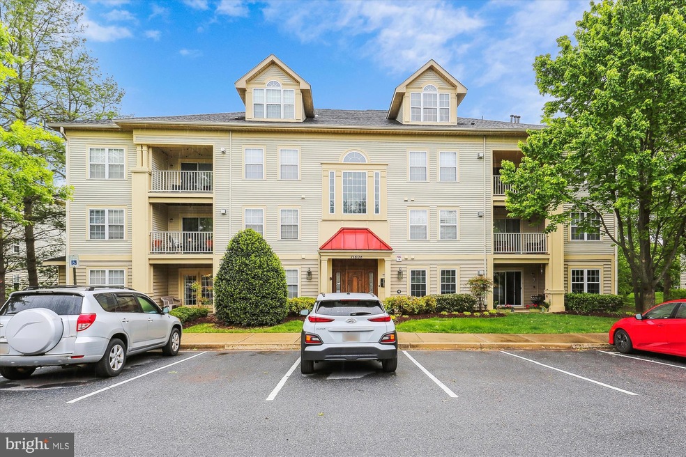 11808 Eton Manor Dr unit 203, Germantown, MD 20876 - photo 1