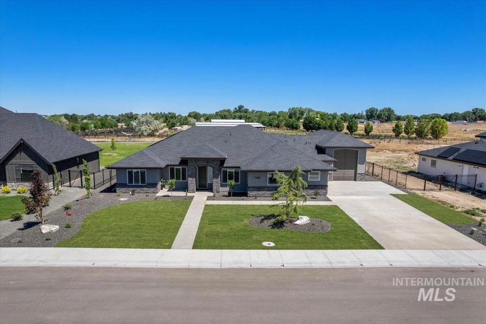 Pending $1,026,195 • Co-Listing Agent