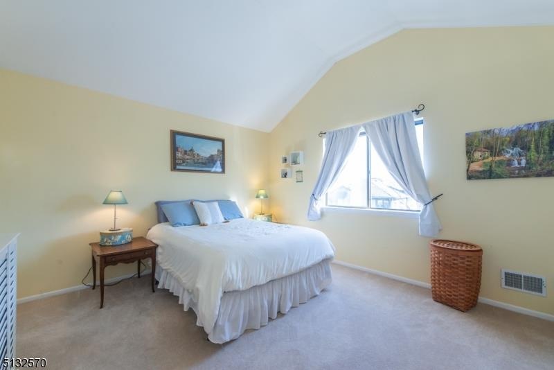 115 Overlook Dr unit 115, Hackettstown, NJ 07840 - photo 1