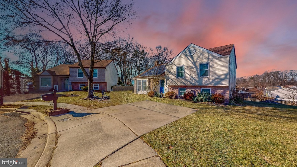 10 Red Bud Ct, Essex, MD 21221 - photo 1