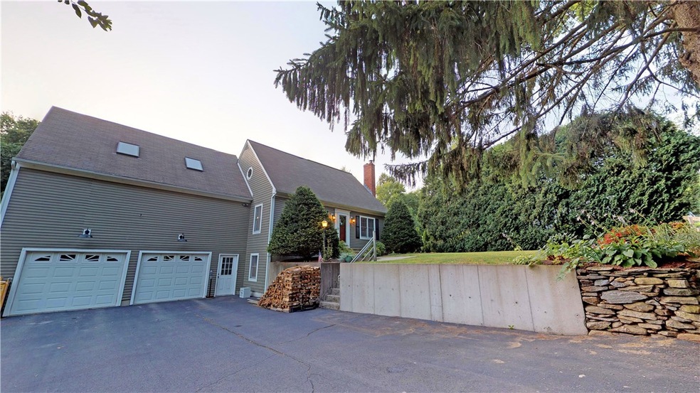 15 Steere Rd, Chepachet, RI 02814 - photo 1