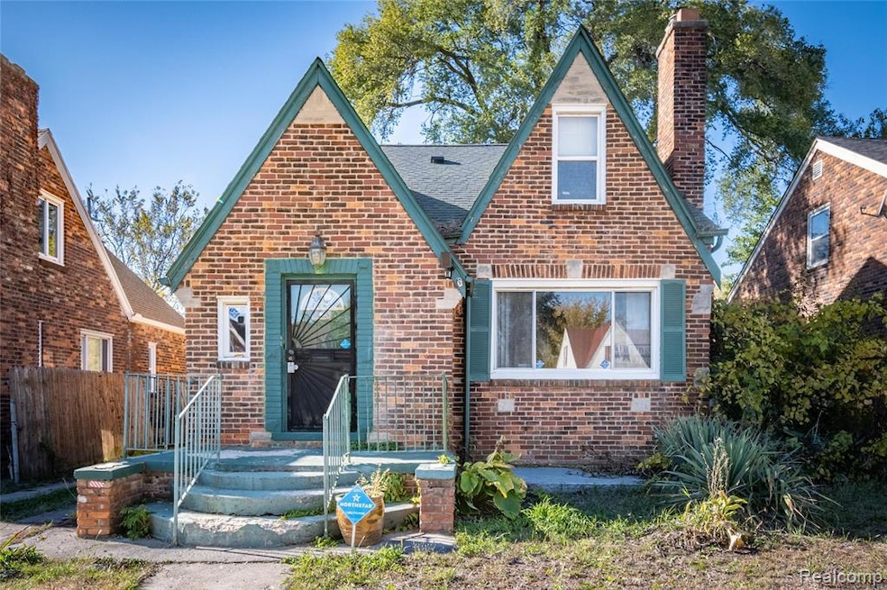 For Rent $1,300/month