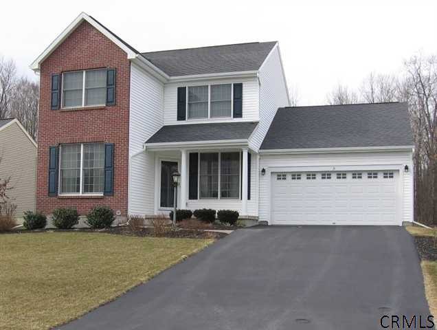 31 Lindenwood Dr, Ballston Lake, NY 12019 - photo 1