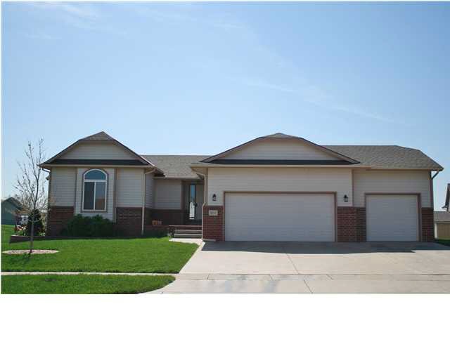 Lovely, well-maintained home now for sale in desir