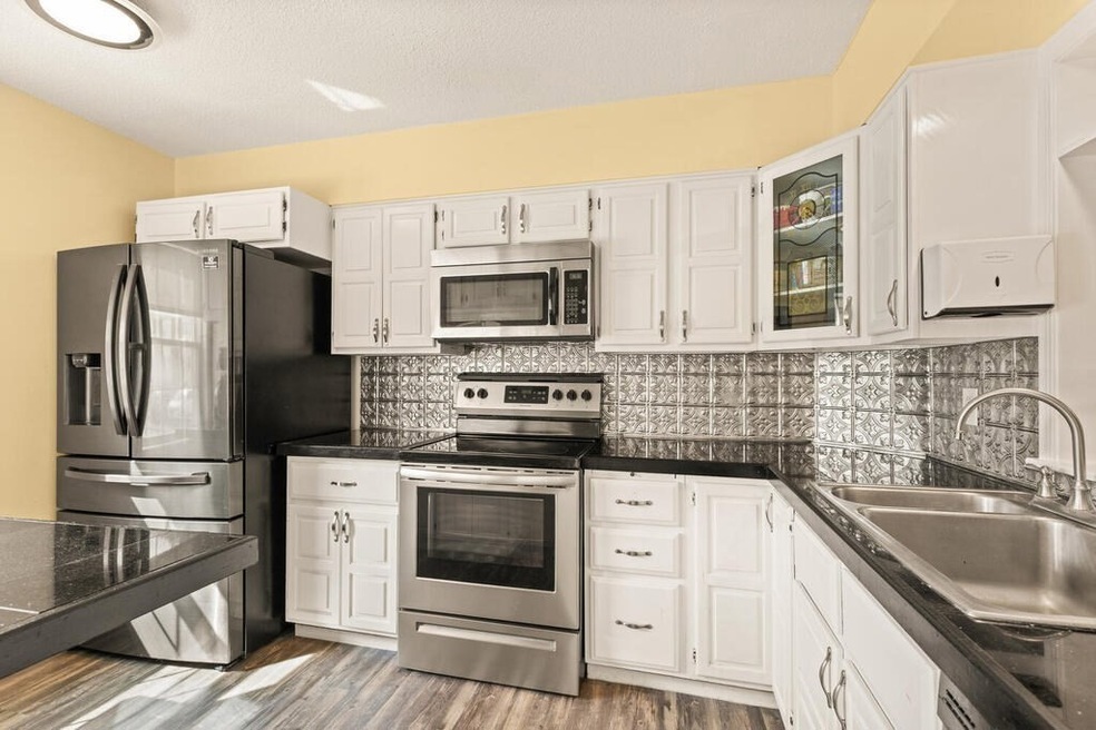 41 Foundry St unit 15-7, South Easton, MA 02375 - photo 1