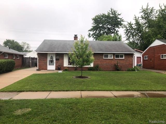 26228 Dale Ct, Roseville, MI 48066 - photo 1