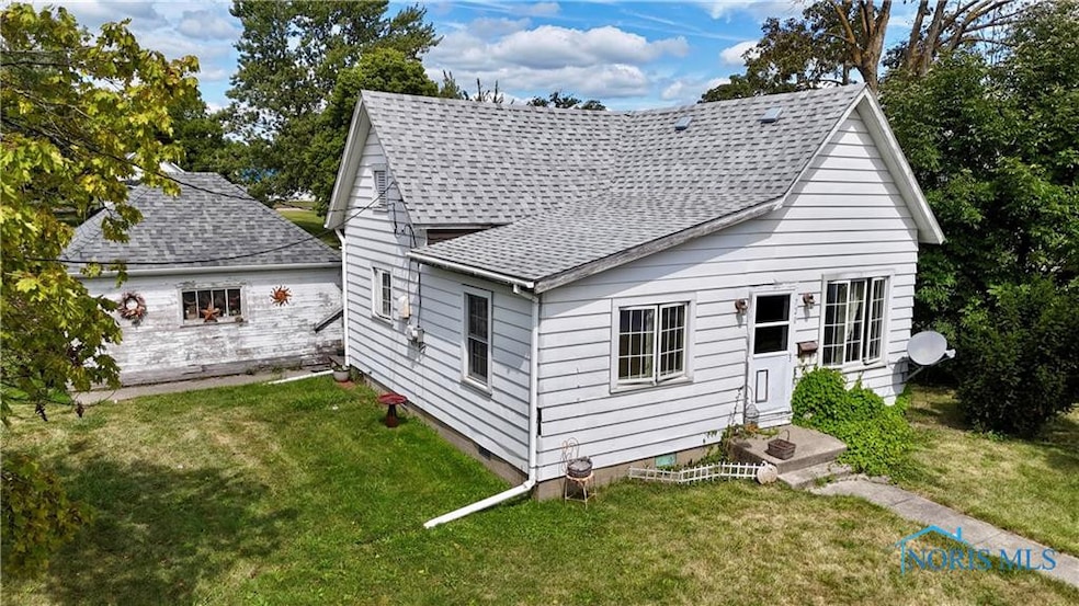 720 W Wayne St, Paulding, OH 45879 - photo 1