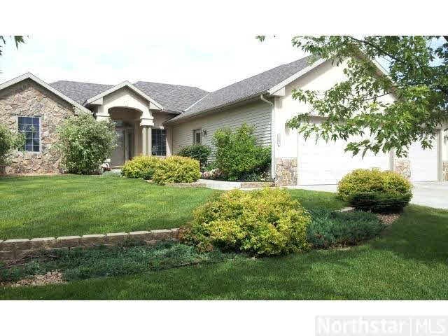 1025 Strawberry Ct, Sauk Rapids, MN 56379 - photo 1