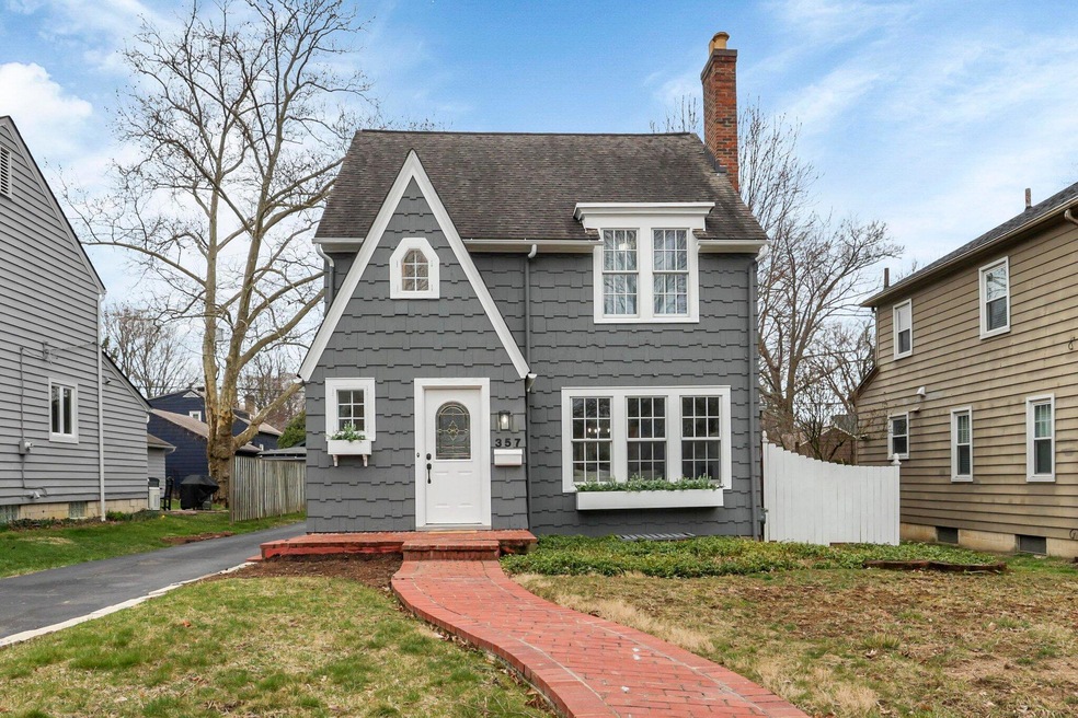 357 Fallis Rd, Columbus, OH 43214 - photo 1