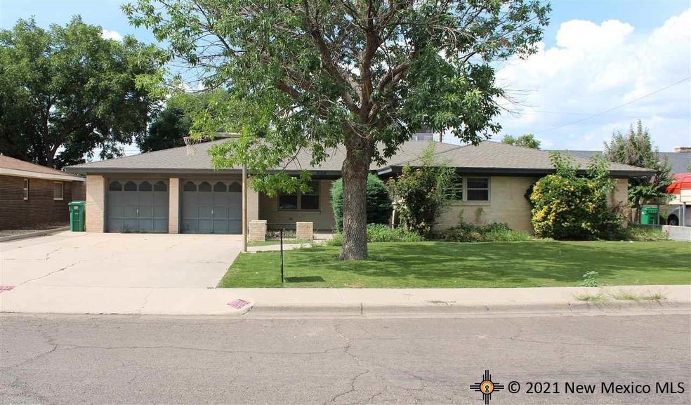 808 Randy Place, Hobbs, NM 88240 - photo 1