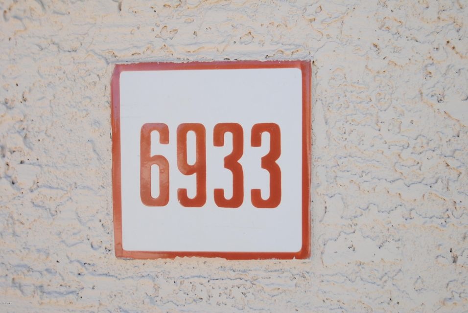 6933 E Laguna Azul Ave, Mesa, AZ 85209 - photo 1