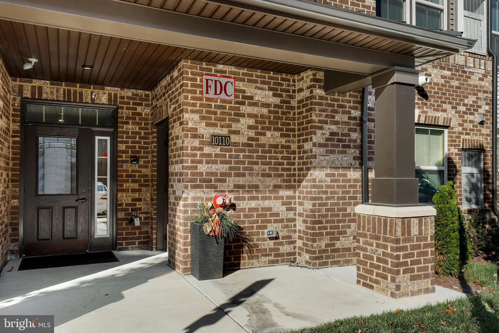 10110 Seattle Slew Ln unit L, Laurel, MD 20723 - photo 1