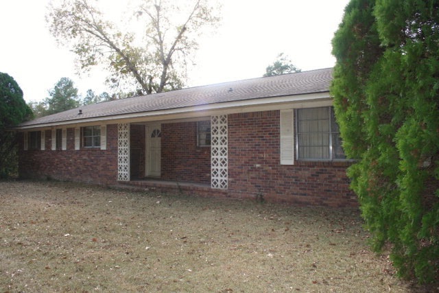 4611 Stagecoach Rd, Albany, GA 31705 - photo 1