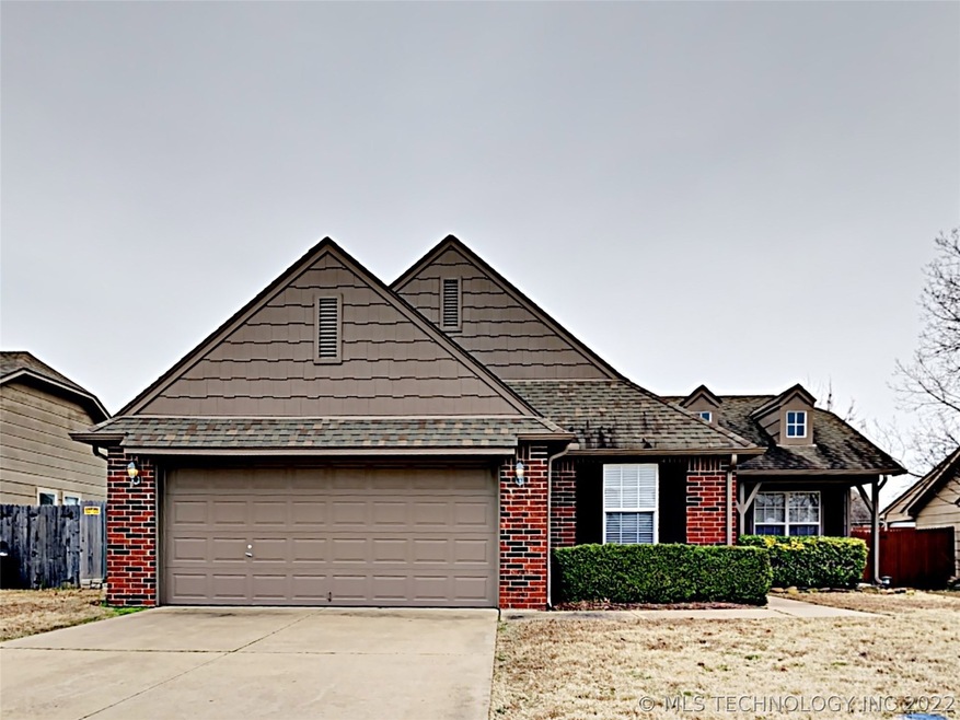 20216 E 43rd St S, Broken Arrow, OK 74014 - photo 1