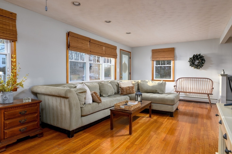 95 Saint Nicholas Ave, Worcester, MA 01606 - photo 1