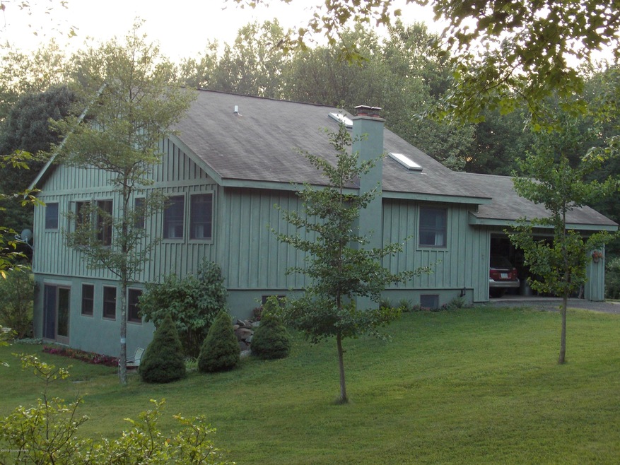 134 Phyllis Way, Canadensis, PA 18325 - photo 1