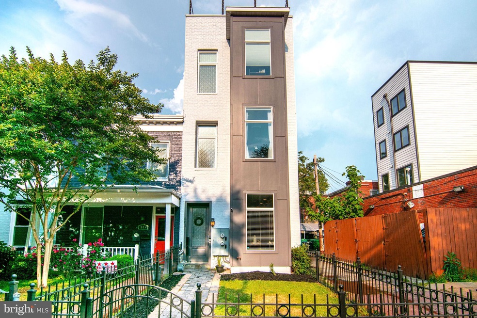 801 9th St NE unit 1, Washington, DC 20002 - photo 1