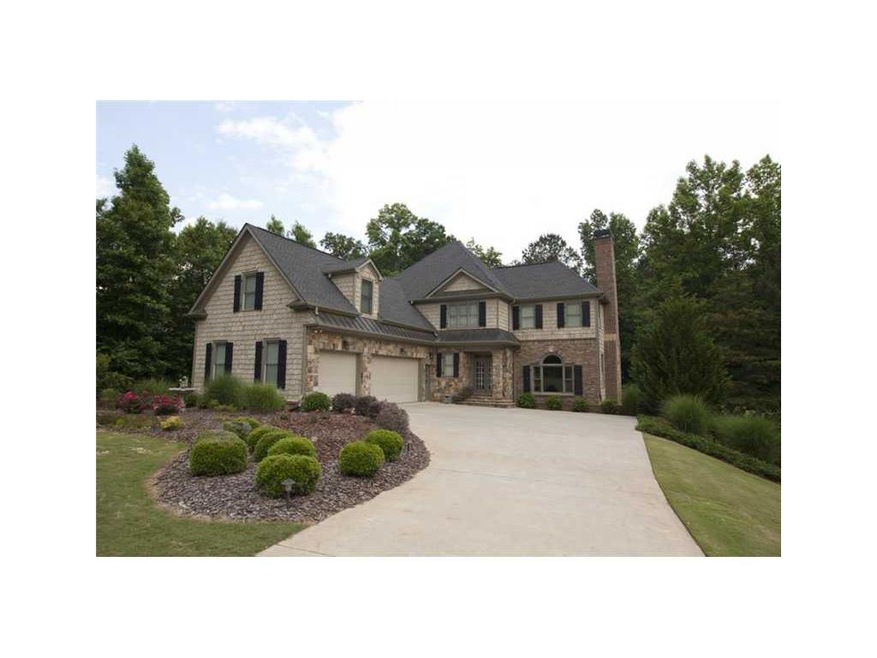 Facade/Exterior Front.