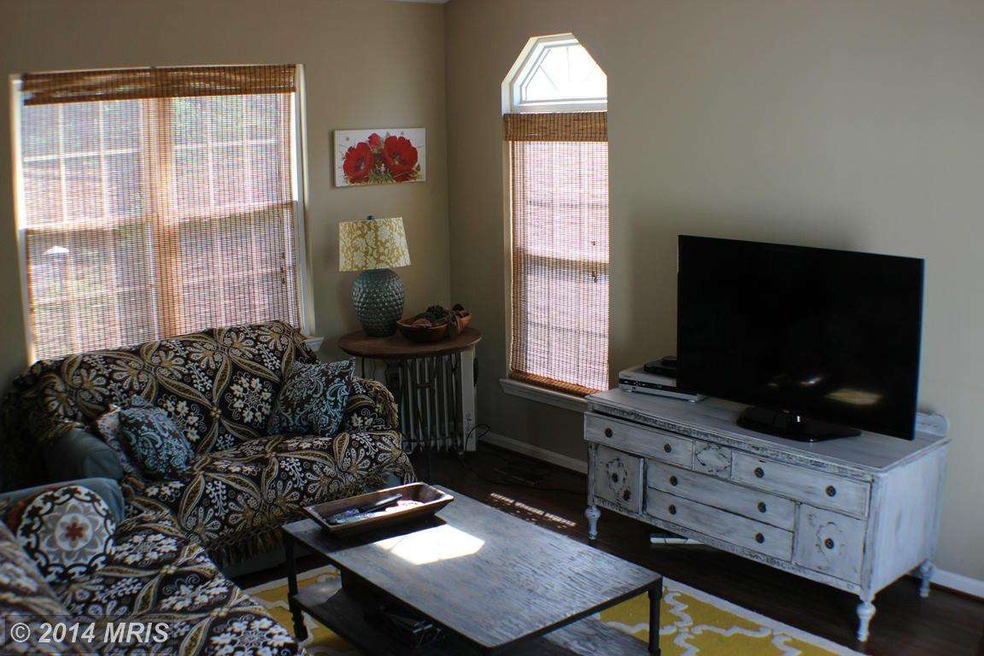 7507 Patterson Ct, Sykesville, MD 21784 - photo 1