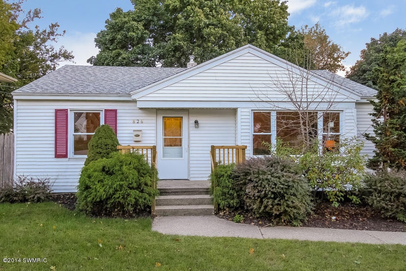 001-Front_View-1280051-mls