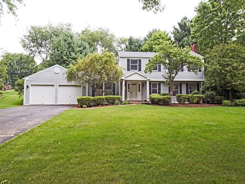 Welcome Home to 5906 Graybrook Drive located with 