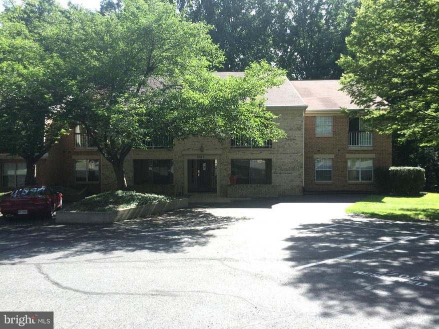 5827 Cove Landing Rd unit 202, Burke, VA 22015 - photo 1