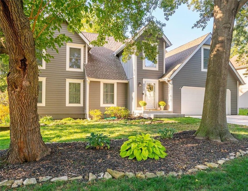 Welcome Home! Wonderful curb appeal!
