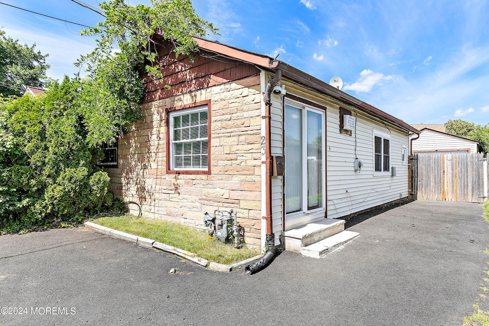 23 Lantana Way, South Amboy, NJ 08879 - photo 1