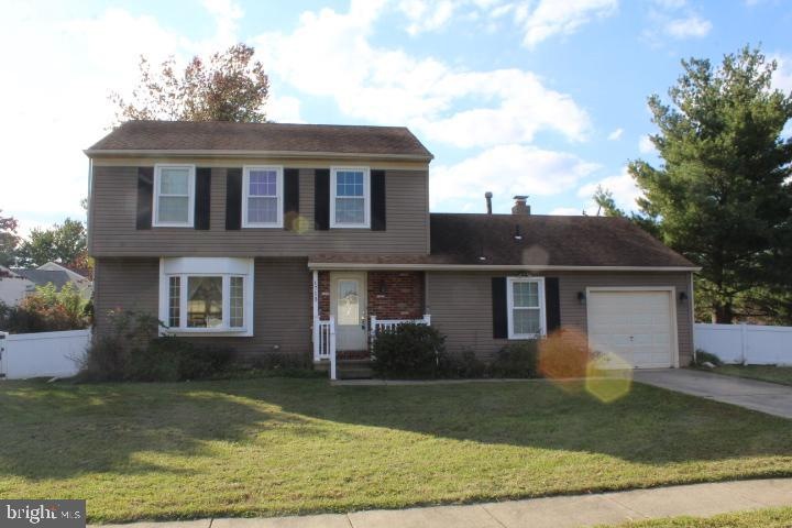 1713 Congress Dr, Blackwood, NJ 08012 - photo 1