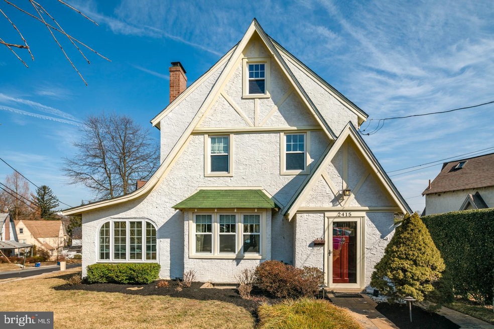 2415 Linden Dr, Havertown, PA 19083 - photo 1