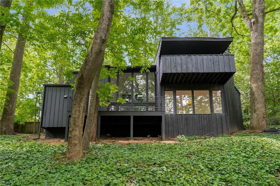 Front elevation with Shou Sugi Ban style cedar sid