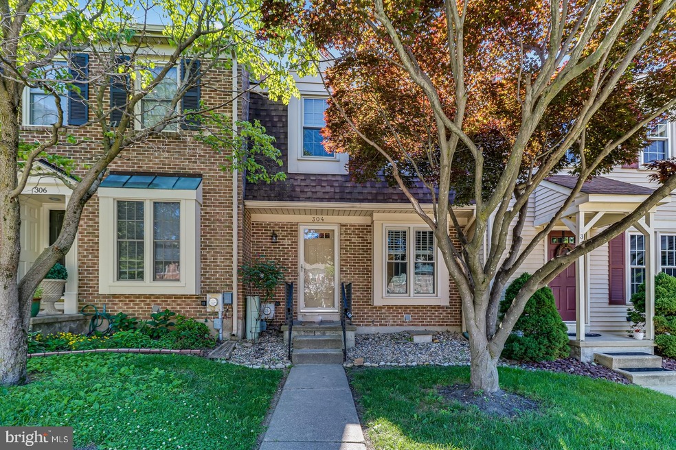 304 Stoneham Dr, Hockessin, DE 19707 - photo 1