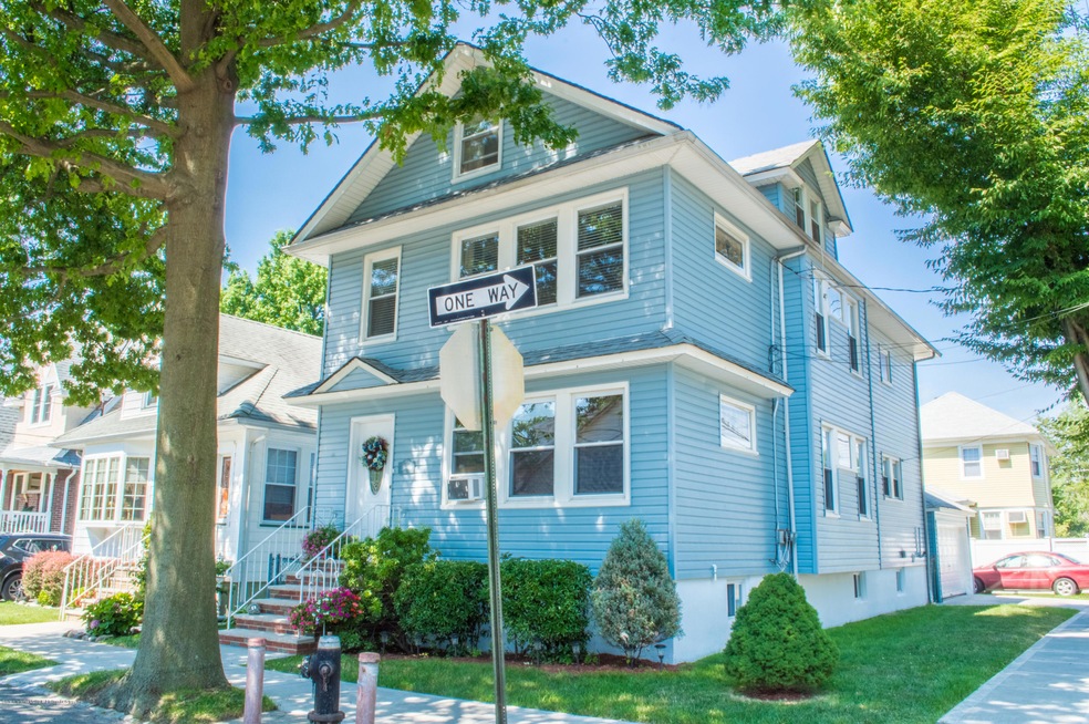 100 Bidwell Ave, Staten Island, NY 10314 - photo 1