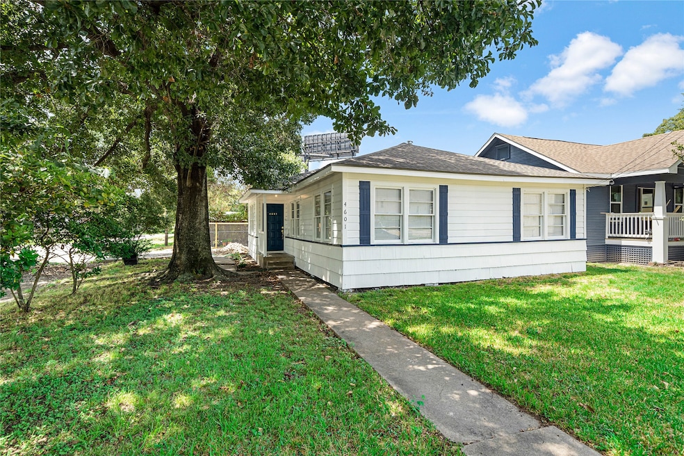 4601 Fisk St, Houston, TX 77009 - photo 1