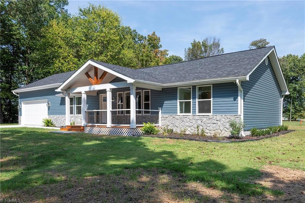 2009 Deep River Rd, High Point, NC 27265 - photo 1