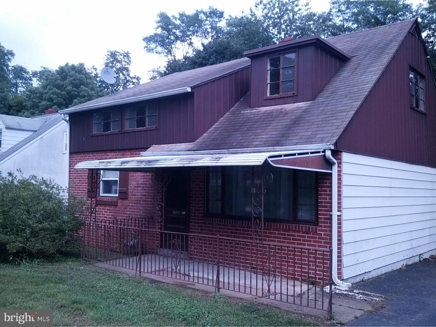 111 E Garrison Rd, Brookhaven, PA 19015 - photo 1