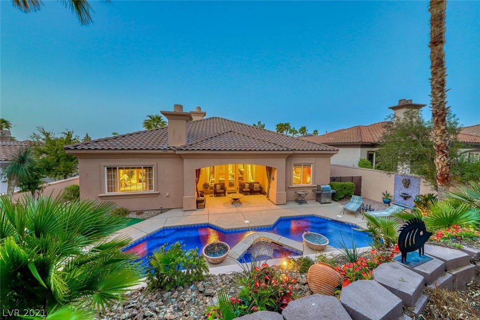 Rear Yard Retreat