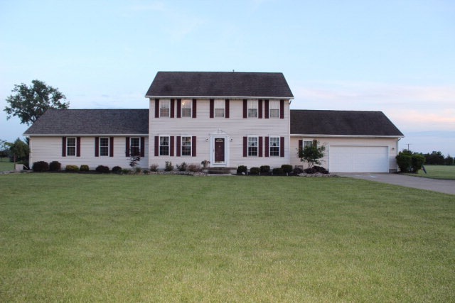 1555 W Southern Ave, Bucyrus, OH 44820 - photo 1