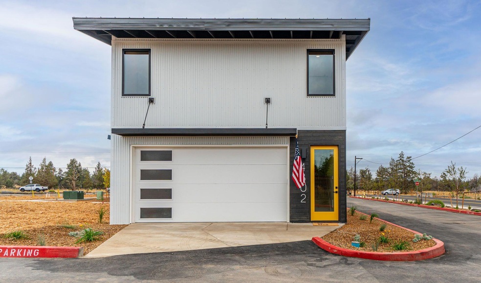 Exterior 5
